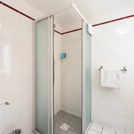 Comfort Versailles, St Cyr L'ecole Hotel 3*