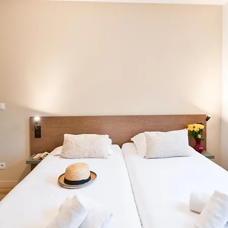 Aparthotel Comfort Versailles, St Cyr L'ecole