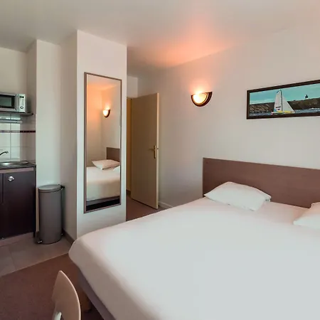 Apart Otel Comfort Versailles, St Cyr L'ecole