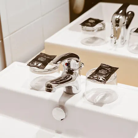 شقة فندقية Comfort Versailles, St Cyr L'ecole 3*