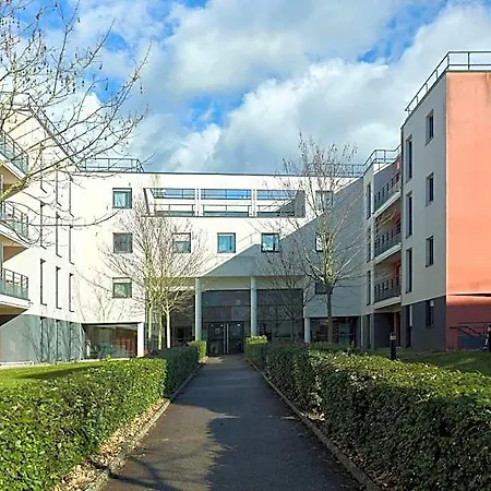 מלון דירות Comfort Versailles, St Cyr L'ecole