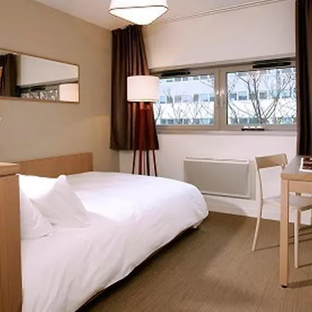 Apart Otel Comfort Versailles, St Cyr L'ecole