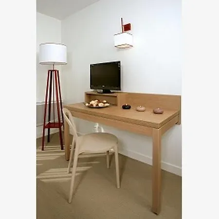 Apart Otel Comfort Versailles, St Cyr L'ecole