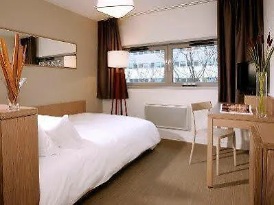 Hotel Comfort Versailles, St Cyr L'ecole